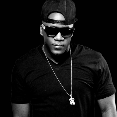 IYAZ IYAZ